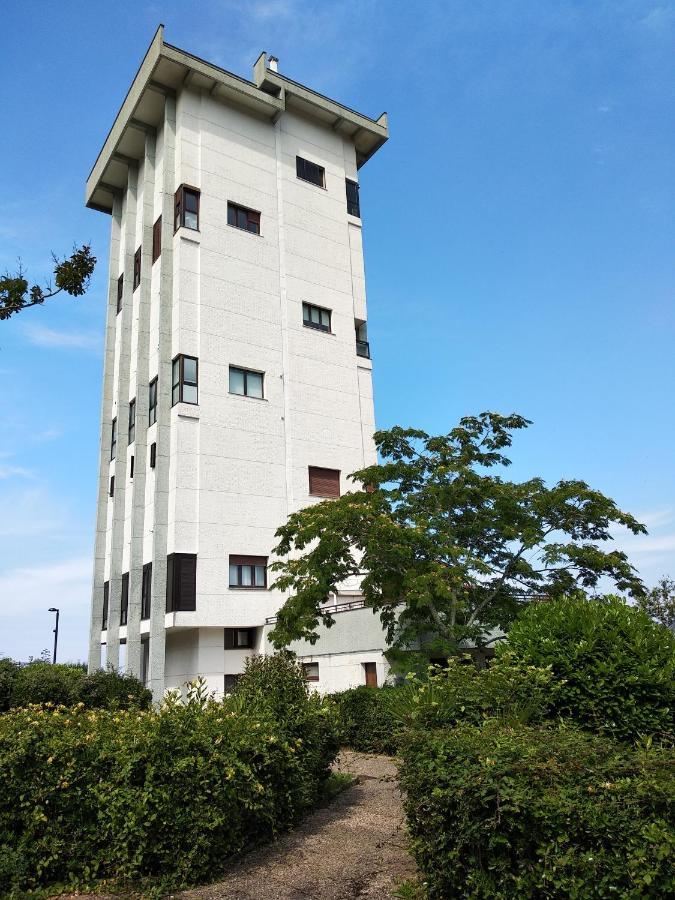 Oferta Especial Ultima Hora - Sarakatua15 - Vistas Espectaculares - Familias Y Parejas - 2 Dormitorios Independientes - Amplio Salon Cocina Comedor - Tarjeta Parking Ota Gratis - Estancia Minima 2 Noches - Zarautz Esterno foto