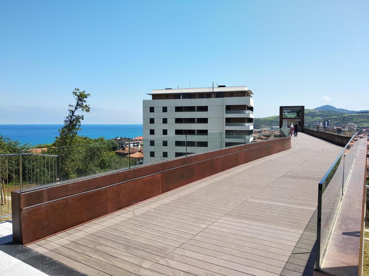 Oferta Especial Ultima Hora - Sarakatua15 - Vistas Espectaculares - Familias Y Parejas - 2 Dormitorios Independientes - Amplio Salon Cocina Comedor - Tarjeta Parking Ota Gratis - Estancia Minima 2 Noches - Zarautz Esterno foto