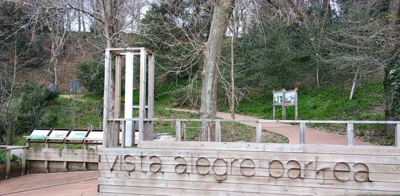 Oferta Especial Ultima Hora - Sarakatua15 - Vistas Espectaculares - Familias Y Parejas - 2 Dormitorios Independientes - Amplio Salon Cocina Comedor - Tarjeta Parking Ota Gratis - Estancia Minima 2 Noches - Zarautz Esterno foto
